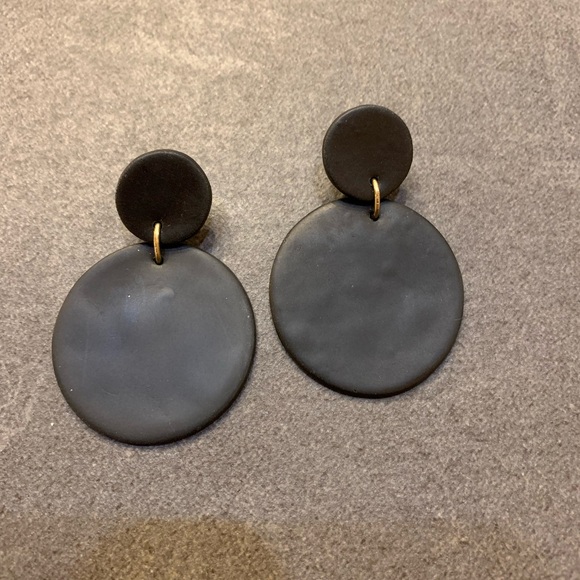 Clay Earrings - Picture 4 of 4